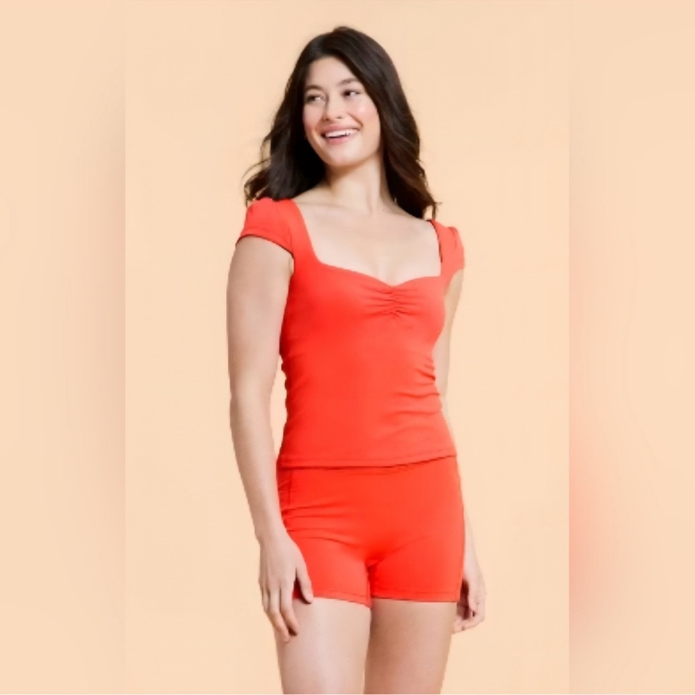 NEW! Blogilates Spicy Orange Sweetheart Baby Tee Size 2X NWT